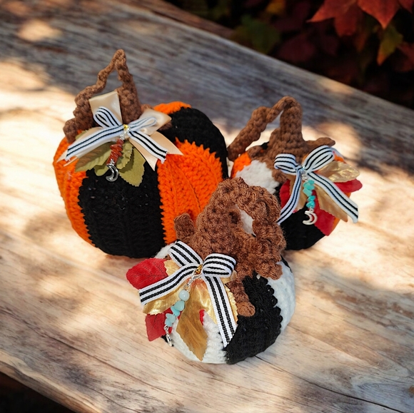 Handmade Crochet Decorative Halloween Pumpkin Decor - Set of 3 - Picture 2 of 10